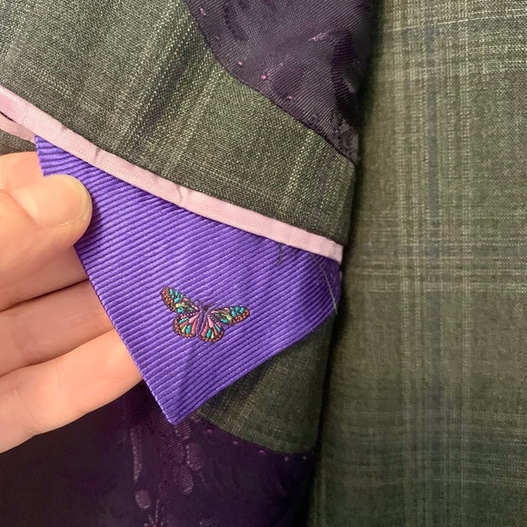 Patterned Duchamp London Suit - Picture 6 of 9